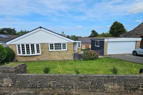 3 bedroom detached bungalow for sale, New House Lane, Bradford BD13