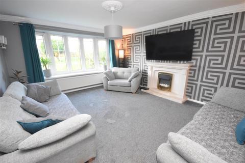 3 bedroom detached bungalow for sale, New House Lane, Bradford BD13