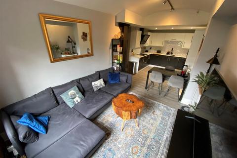 2 bedroom apartment to rent, Macintosh Mills, Cambridge Street, Manchester