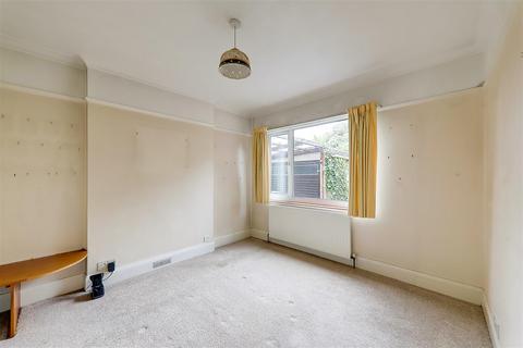 3 bedroom semi-detached house for sale, Offington Drive, Offington, Worthing