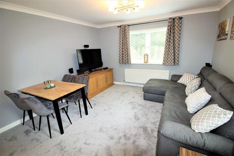 1 bedroom apartment for sale, Belle Vue Close, Aldershot GU12