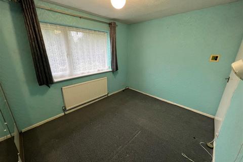 2 bedroom end of terrace house for sale, Abercarn Close, Manchester