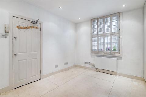 Studio for sale, Molyneux Street, Marylebone, W1