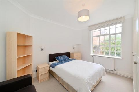 1 bedroom apartment for sale, Britten Street, Chelsea, SW3
