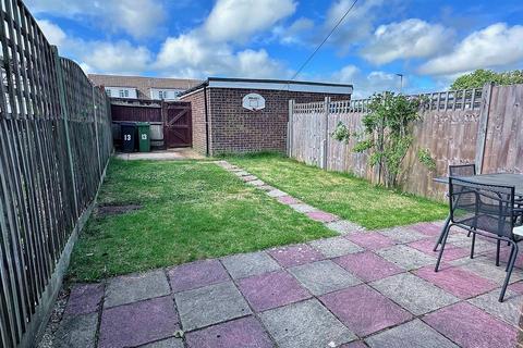 3 bedroom terraced house for sale, Laburnum Walk, Eastbourne BN22