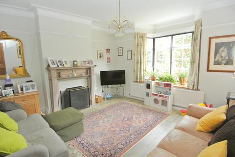 4 bedroom house for sale, Parkland Grove, Ashford TW15