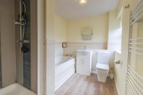 2 bedroom property for sale, Highbridge, Gosforth, Newcastle Upon Tyne