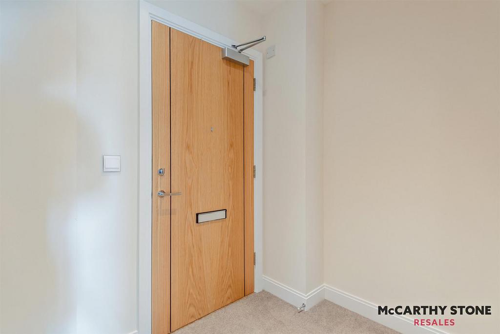 8606945-interior01-800.jpg