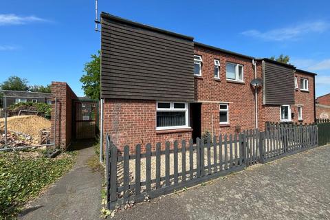 3 bedroom semi-detached house for sale, Newnham Close, Mildenhall IP28