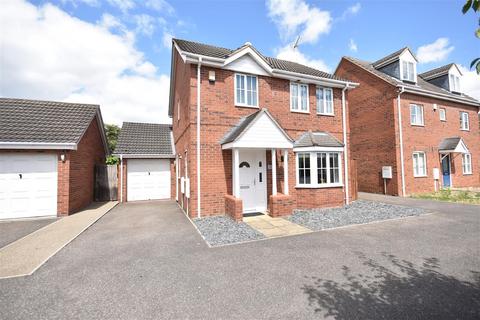 3 bedroom detached house for sale, Lancaster Road, Coddington