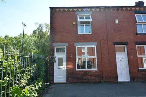 2 bedroom end of terrace house to rent, Cygnet Street, Poolstock, Wigan, WN3 5BW