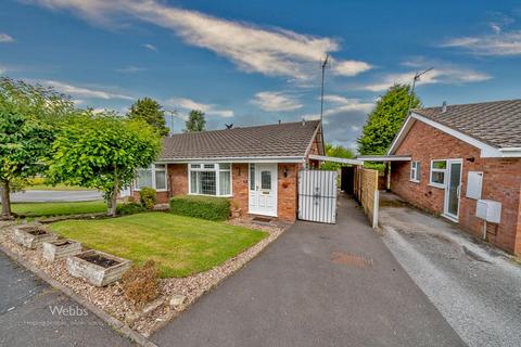 2 bedroom semi-detached bungalow for sale, Meadow Lark Close, Hednesford, Cannock WS12