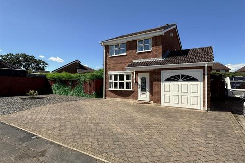 3 bedroom detached house for sale, Garsdale Close, Yarm TS15 9UH