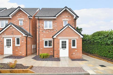 3 bedroom detached house for sale, Novi Lane, Leek