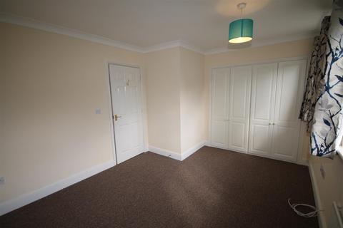 1 Updown Way, Chartham, Canterbury, CT4 7TP