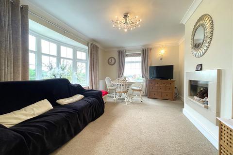 3 bedroom detached bungalow for sale, Limestone Road, Scarborough