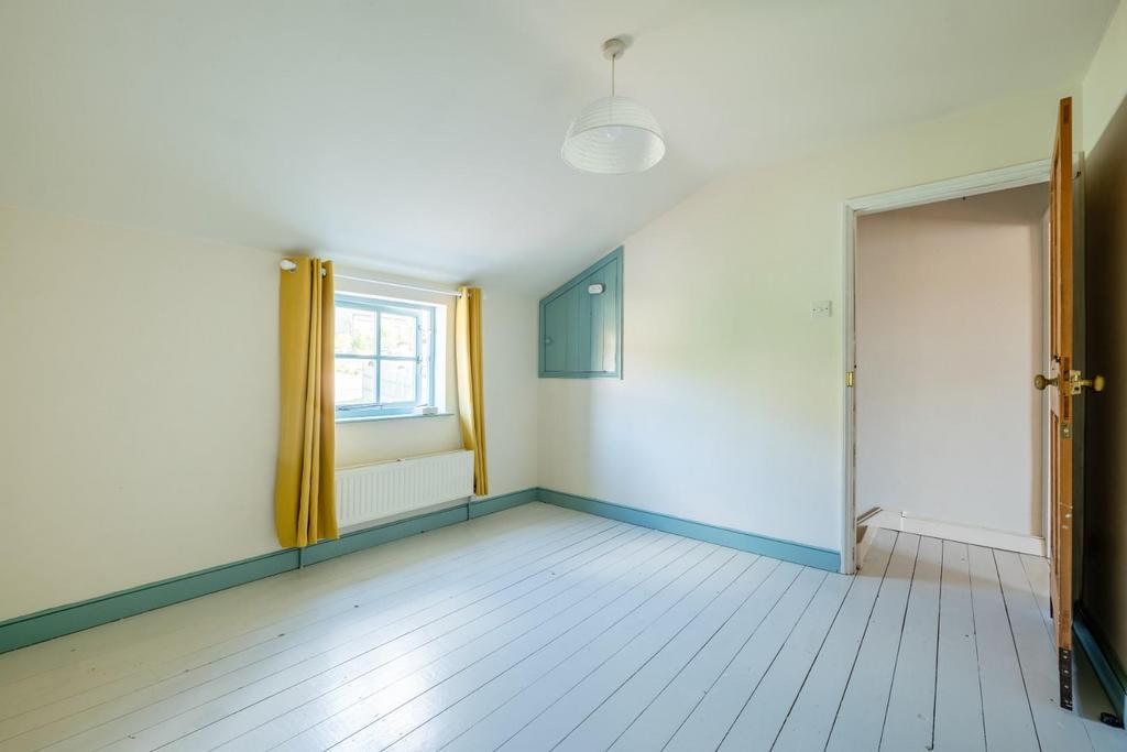 77 Bailbrook Lane BA1 7 AL-23.jpg