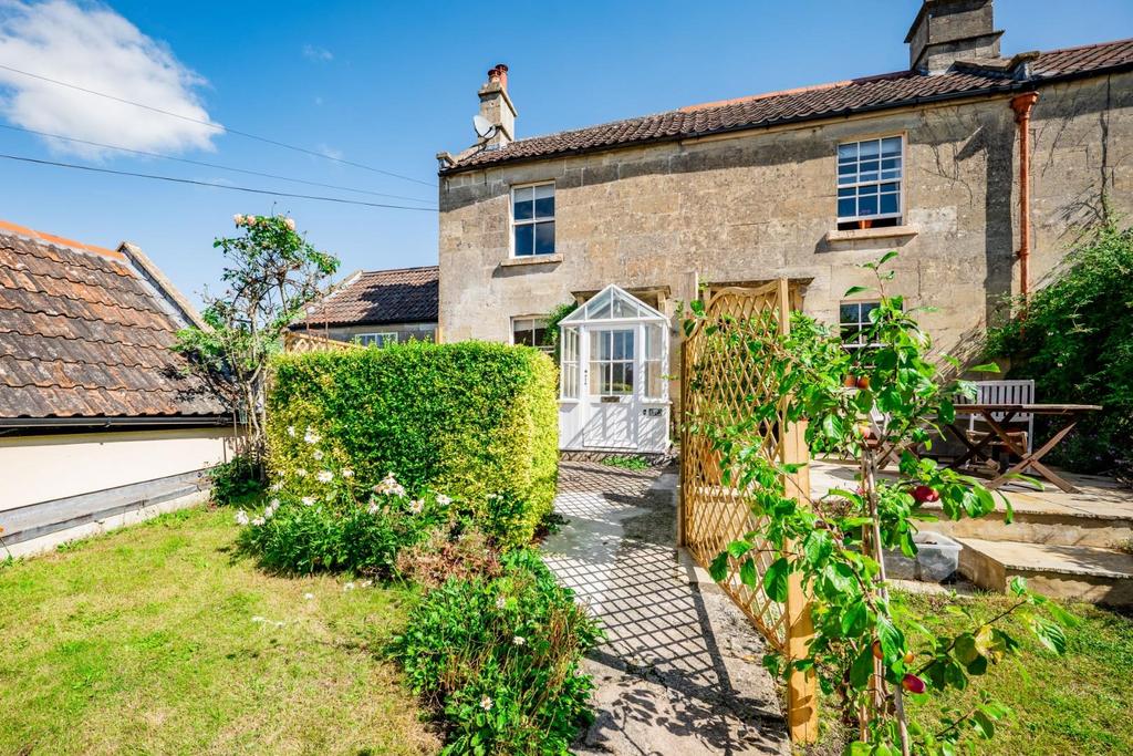 77 Bailbrook Lane BA1 7 AL-12.jpg