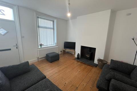 2 bedroom house to rent, Lower Clough Street, Nelson
