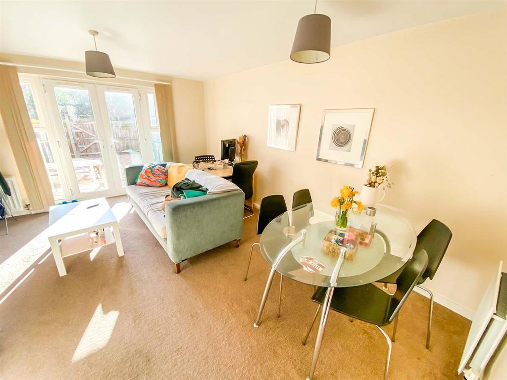 7925 e97 a 0 cf6 4 d72 ad62 67346691069 e.jpg