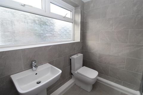 4 bedroom house to rent, Manor Street, Cardiff CF14