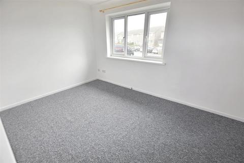 2 bedroom flat for sale, Pengover Parc, Redruth