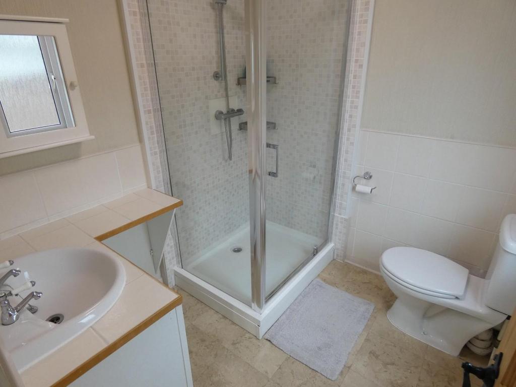 Master En-Suite