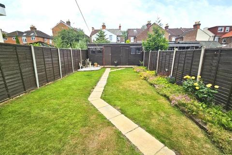 3 bedroom semi-detached house for sale, St. Michaels Road, Aldershot