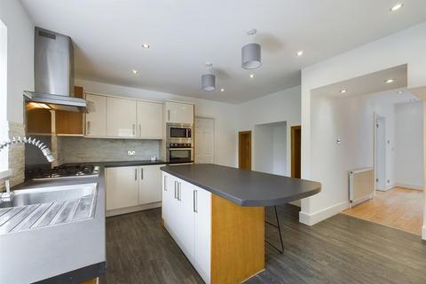 4 bedroom detached house for sale, 9, Green Hall Park, Shelf, Halifax, HX3 7PZ