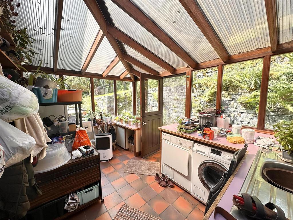 Conservatory/Utility
