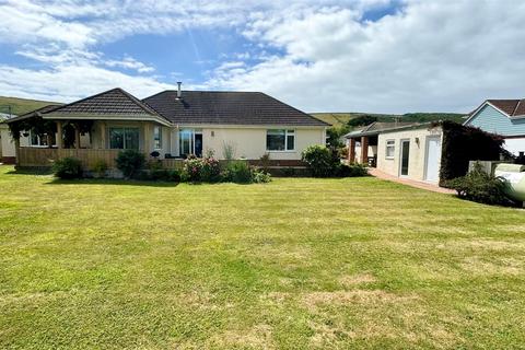 3 bedroom bungalow for sale, St Helens Close, Croyde EX33