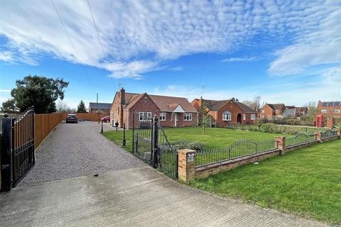 3 bedroom detached bungalow for sale, Station Road, Spalding PE12