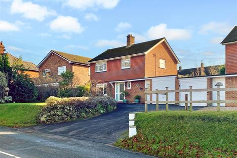 3 bedroom detached house for sale, Haslemere Road, Liphook