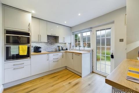 85c The Street, Old Basing, Basingstoke, RG24 7BY