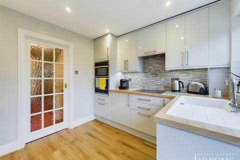 85c The Street, Old Basing, Basingstoke, RG24 7BY