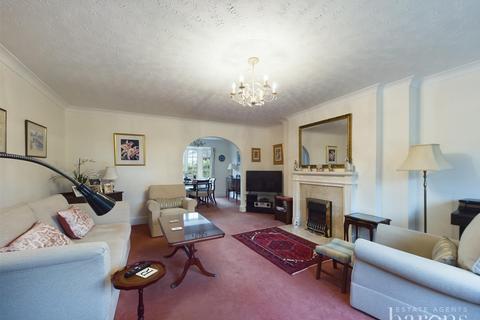 85c The Street, Old Basing, Basingstoke, RG24 7BY