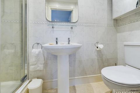85c The Street, Old Basing, Basingstoke, RG24 7BY
