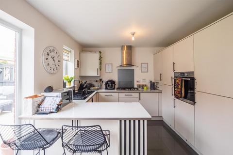 7 Garesfield, Sunderland, SR2 0EQ
