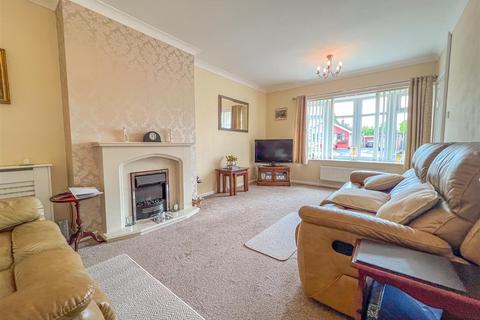 2 bedroom detached bungalow for sale, Thirlmere Avenue, St Nicolas Park, Nuneaton