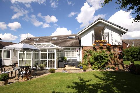 3 bedroom detached bungalow for sale, Hillock Lane, Scarisbrick L40