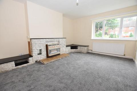 3 bedroom semi-detached house for sale, Hunloke Avenue, Chesterfield, S40 2PD