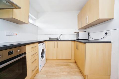 1 bedroom flat to rent, Hallam Court, Clarke Drive, Sheffield