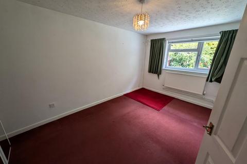 53 Kenilworth, Yate, Bristol, BS37 4DT