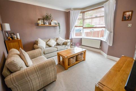 3 bedroom semi-detached house for sale, Seagrave Crescent, Sheffield, S12