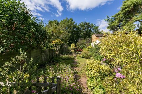 2 bedroom house for sale, Waldegrave Road, Teddington