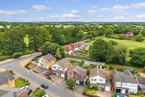 4 bedroom detached house for sale, Docklands Avenue, Ingatestone