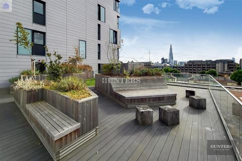 2 bedroom apartment to rent, Luxe Tower, Dock Street, London, E1