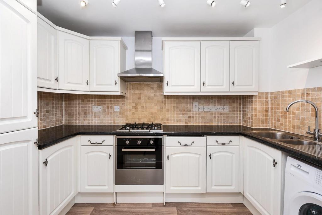 Flat D, Bartletts Court, Widcombe Parade, Bath, BA