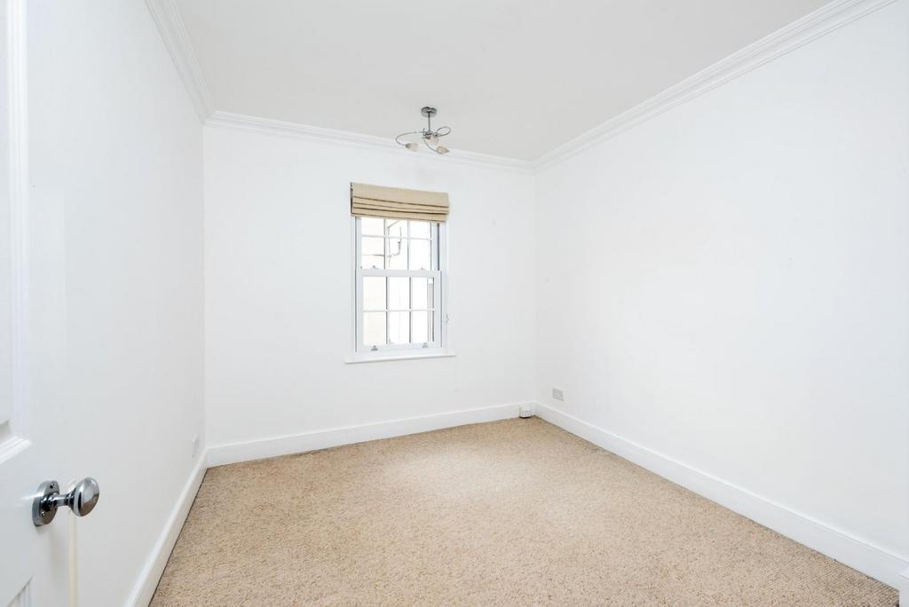 Flat D, Bartletts Court, Widcombe Parade, Bath, BA