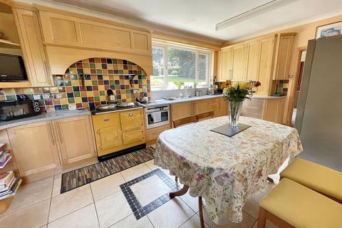 4 bedroom detached house for sale, Capel Dewi Road, Capel Dewi, Carmarthen